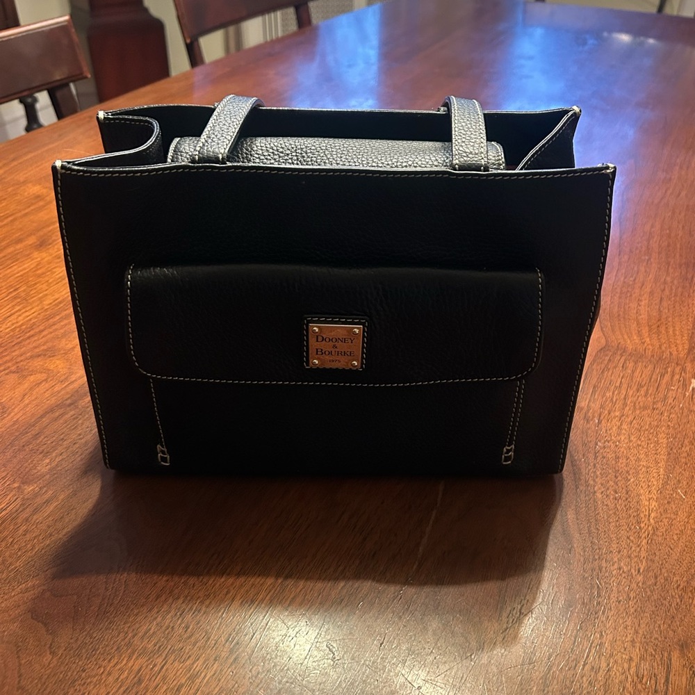 Dooney & Bourke Black Leather Bag - Picture 2 of 8